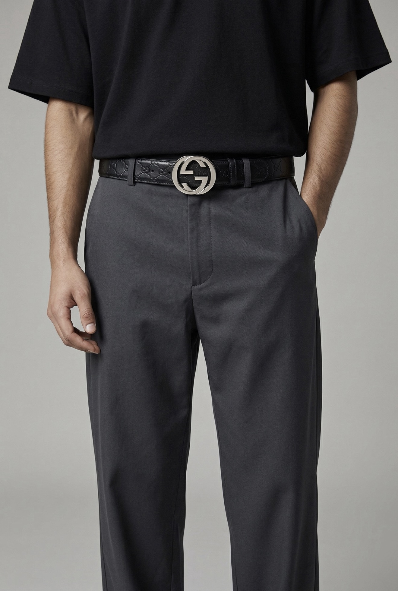 ceinture-en-cuir-embosse-boucle-argentee-gucci